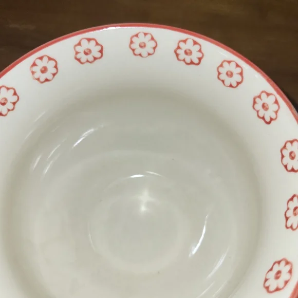 Yokohama Studios Footed Mug, Hand Painted, Flawless - Picture 6 of 6